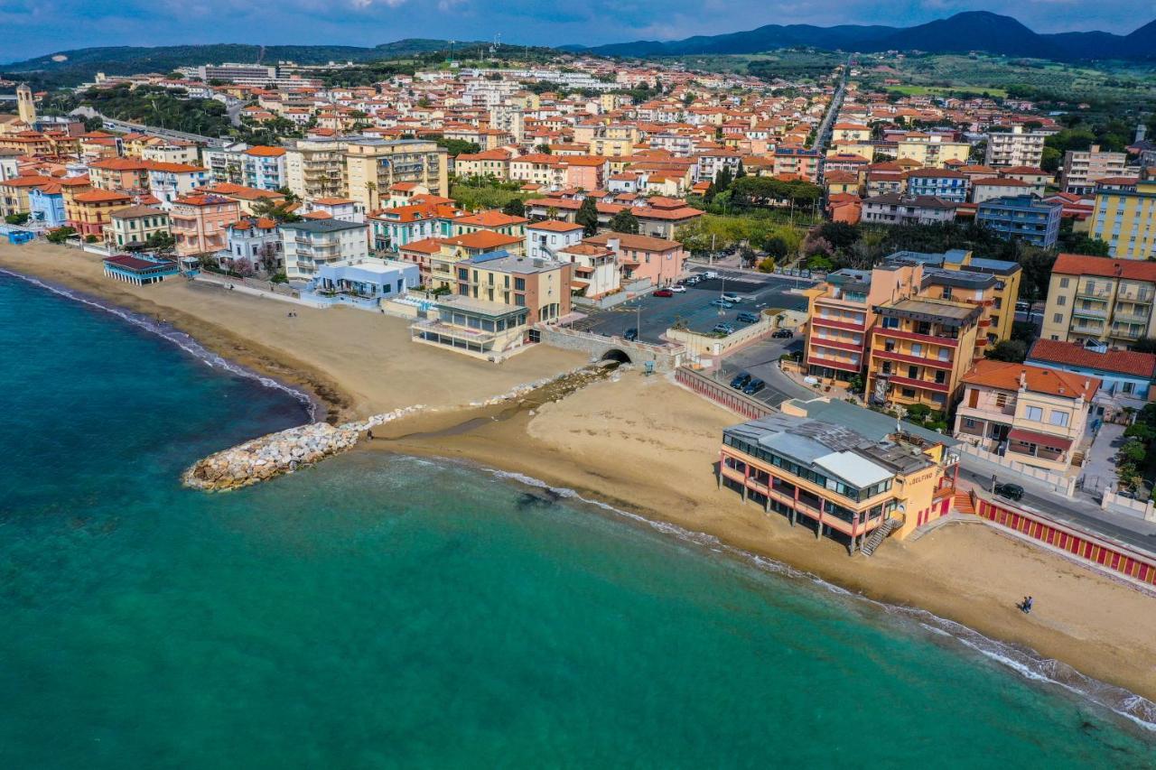 Casa Aurea Tre Posti Letto A 30 Metri Dal Mare Lägenhet San Vincenzo Exteriör bild